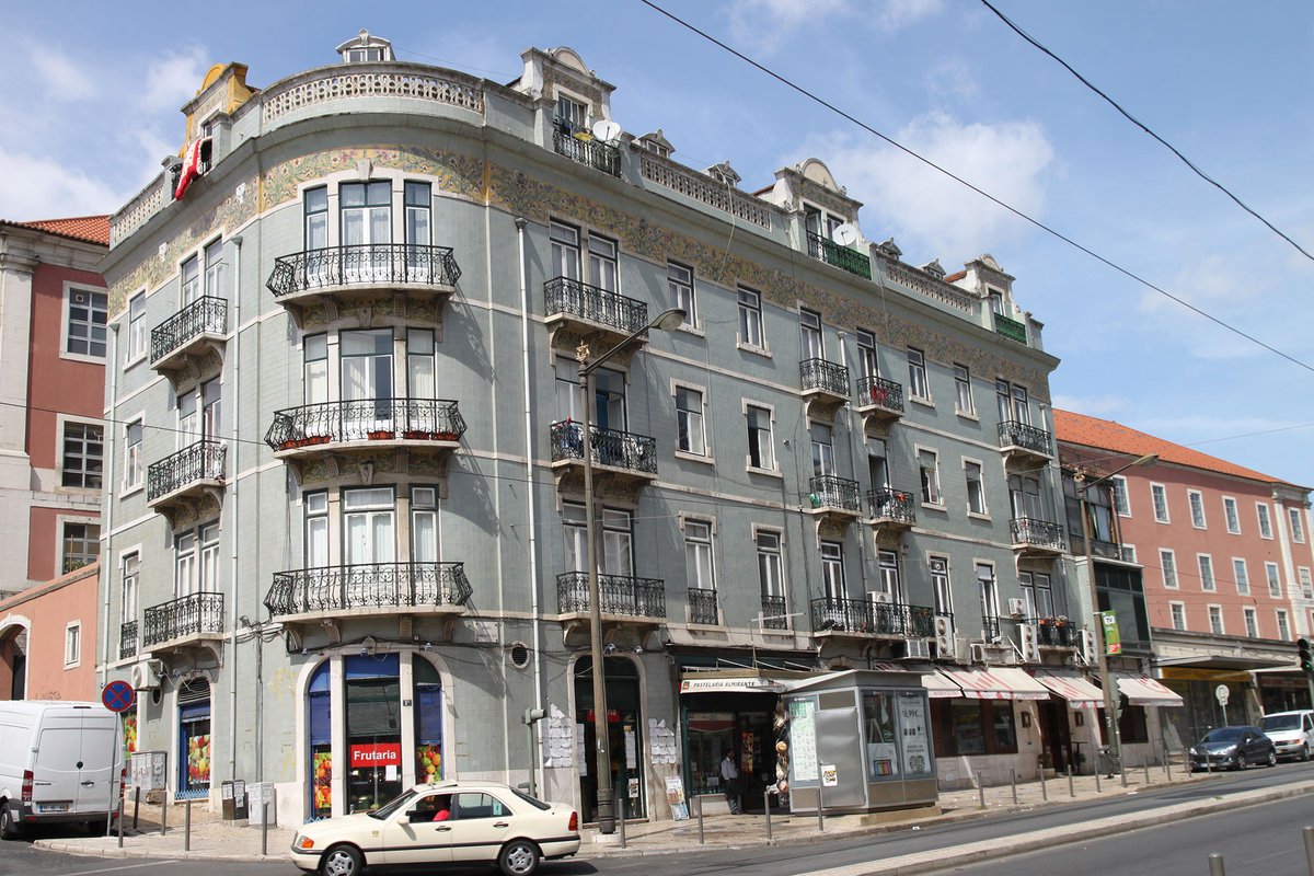 Av Almirante Reis n 1 7139.jpg