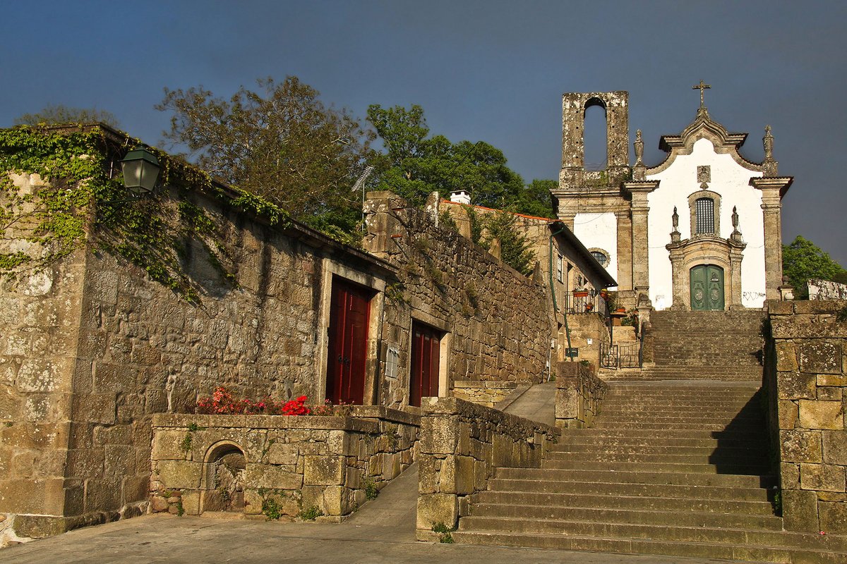 Capela da Nossa Senhora da Misericórdia das Pereiras - Ponte de Lima - Portugal (3945521678).jpg