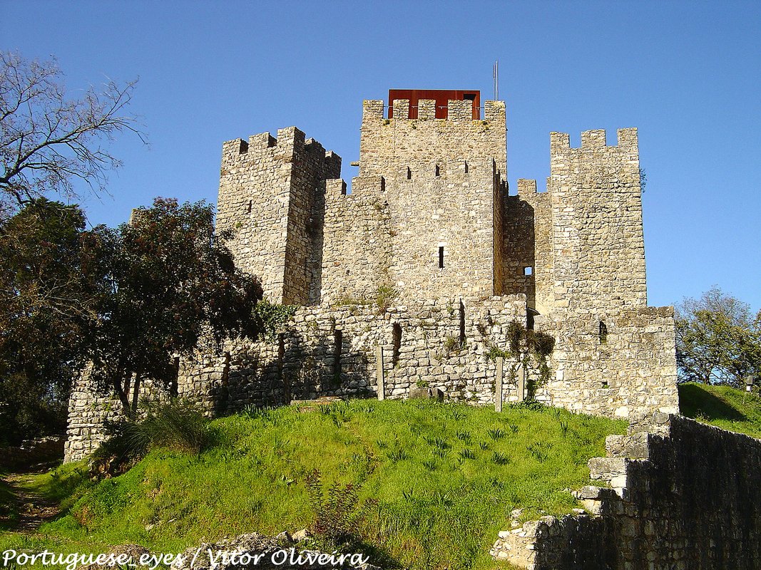 Castelo de Pombal - Portugal (6829983467).jpg