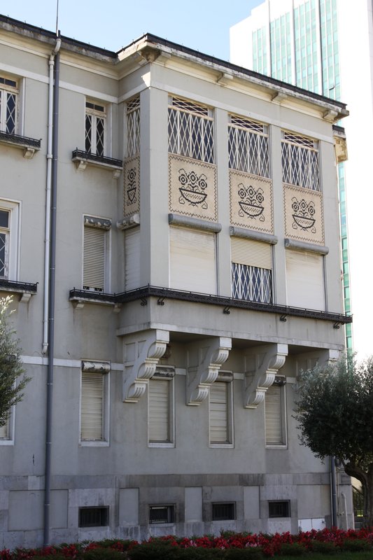 Edifício na Avenida 5 de Outubro, nº 209 Moradia António Bravo 7184.jpg