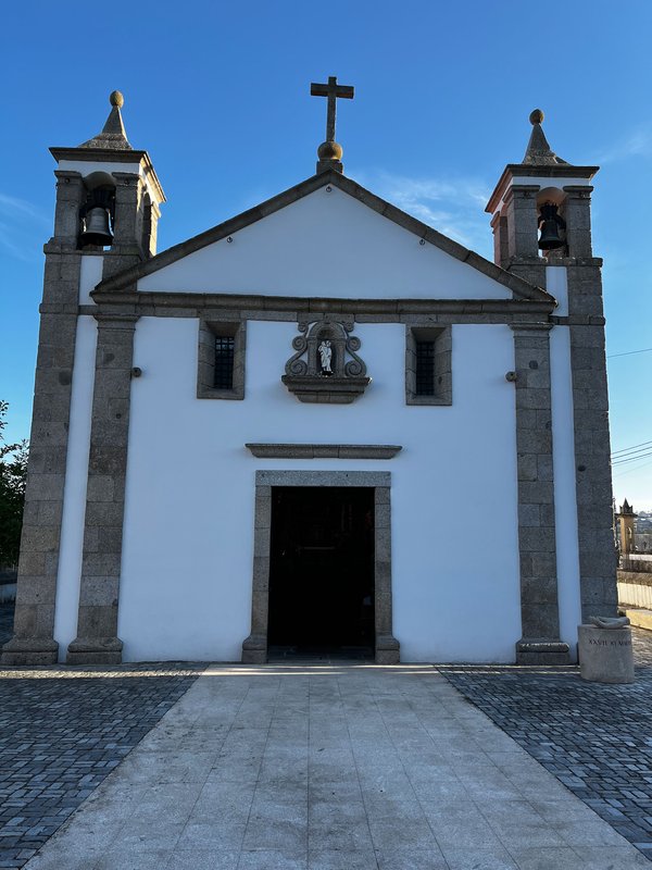 Fachada Principal, Louredo.jpg