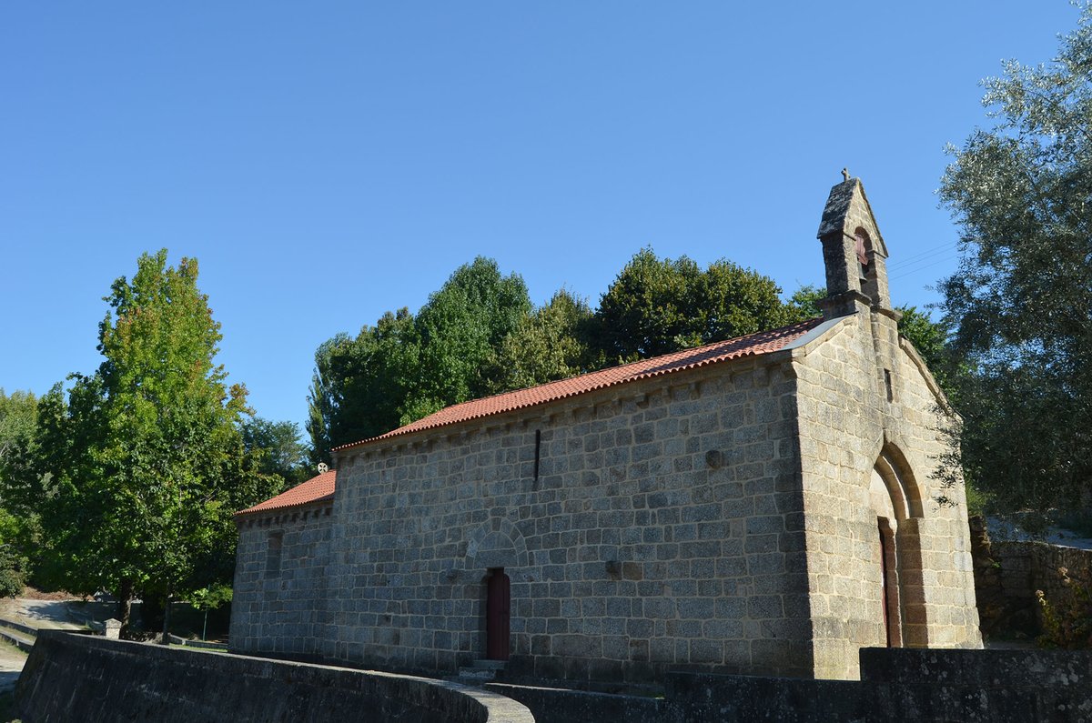 Igreja Paroquial de São Nicolau DSC 0109 (52135797988).jpg