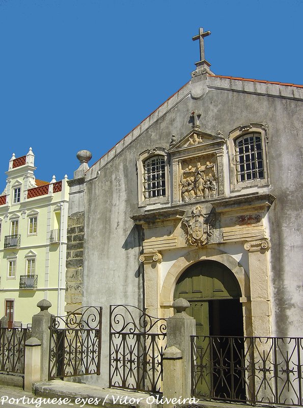 Igreja da Misericórdia de Montemor-o-Velho - Portugal (6982700073).jpg