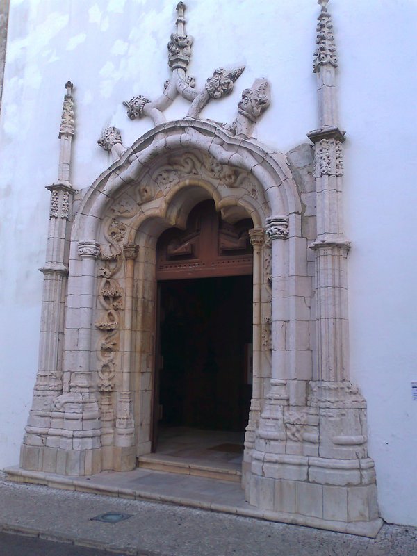 Igreja de Santa Maria de Marvila (Santarém) 06.jpg
