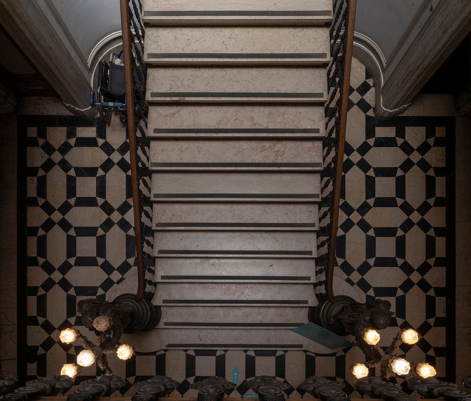 Interior of the EmbaiXada, Palacete Ribeiro da Cunha, Príncipe Real, Lisbon, Portugal julesvernex2-4.jpg