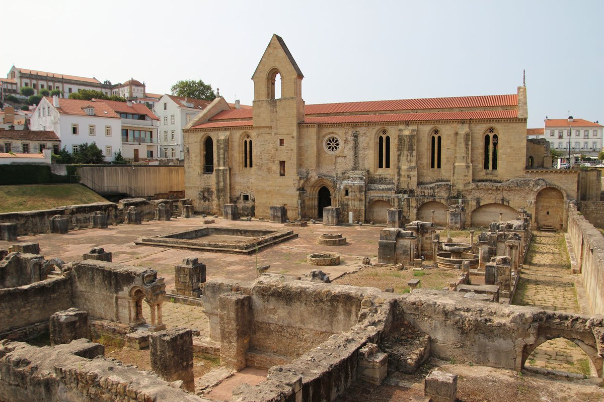 Mosteiro de Santa Clara-a-Velha 1.jpg