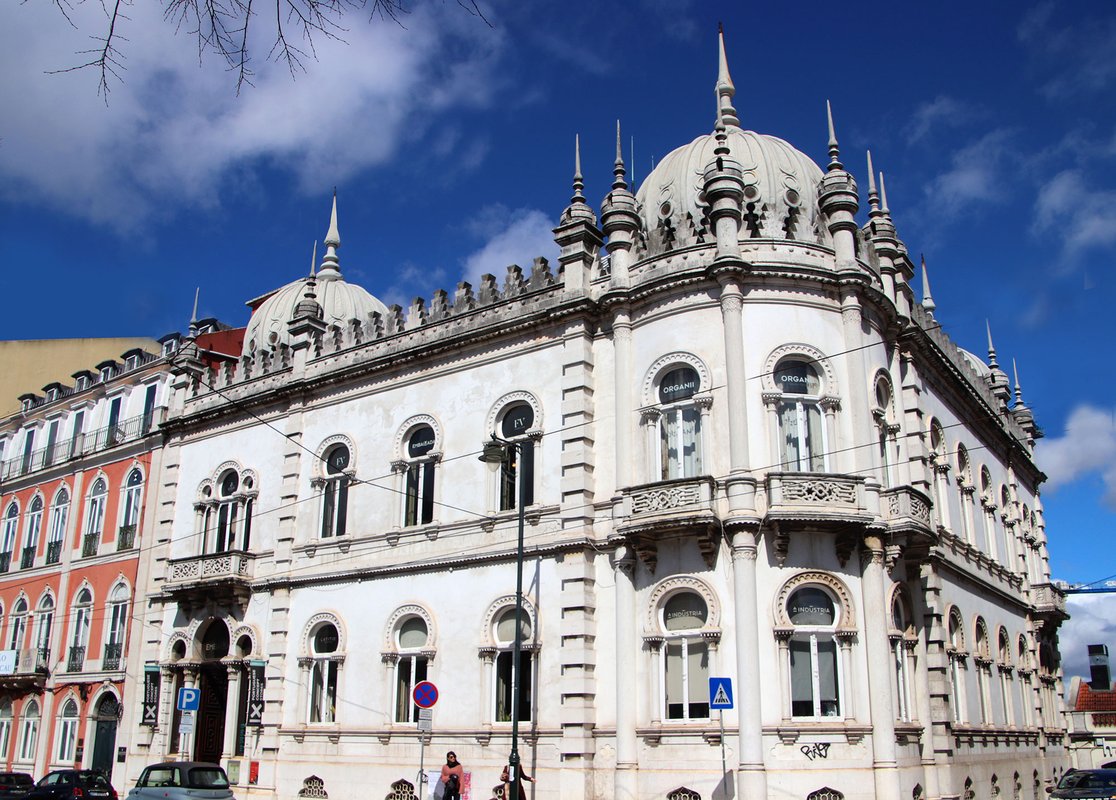 Palais Ribeiro da Cunha - Restauré en mars 2025.jpg