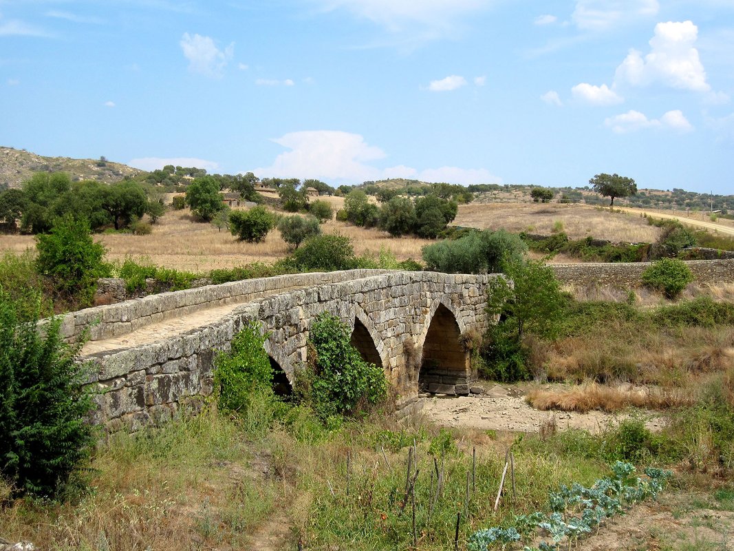 Ponte sobre o Rio Ponsul (Idanha-a-velha).jpg