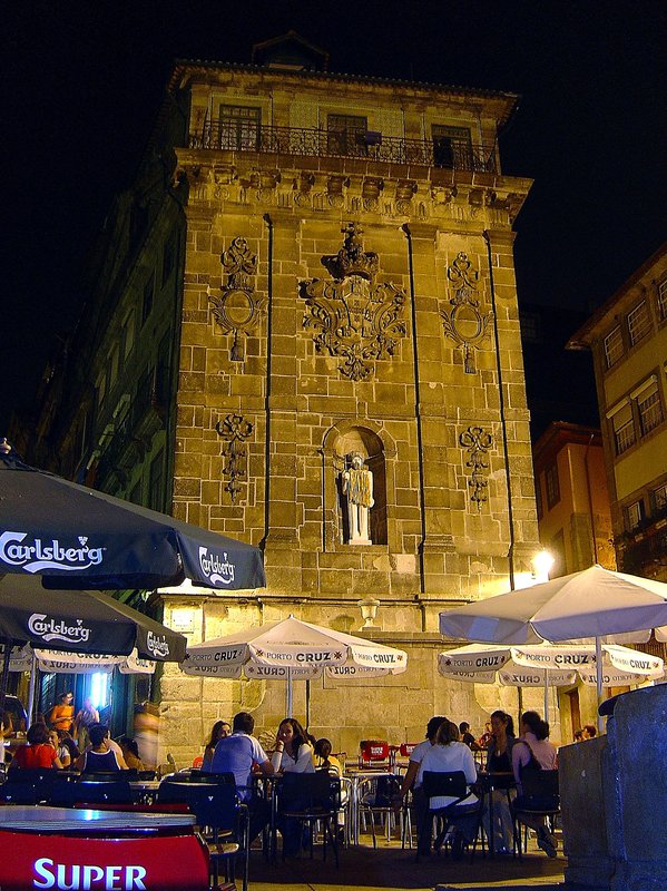 Ribeira - Porto - Portugal (1392825483).jpg