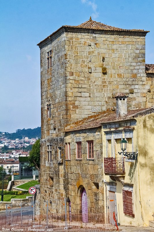 Solar dos Pinheiros - Barcelos - Portugal (52816326556).jpg