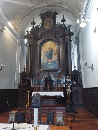 Altar da Igreja de Nossa Senhora da Porciúncula (século XVIII).jpg