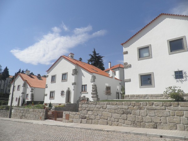 Antigas casa dos magistrados Guarda.jpg