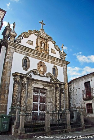Capela da Misericórdia de Murça - Portugal (8759271081).jpg