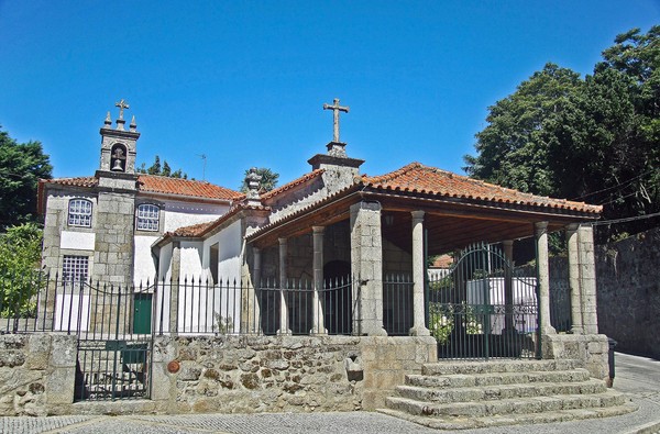Capela da Senhora da Esperança - Lamego - Portugal (49048378471).jpg