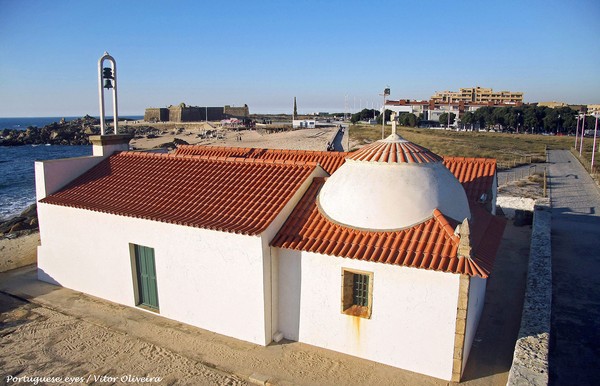 Capela de Nossa Senhora da Guia - Vila do Conde - Portugal (32642129907).jpg