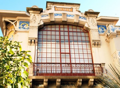 Casa-Atelier José Malhoa - Window (76057918).jpg