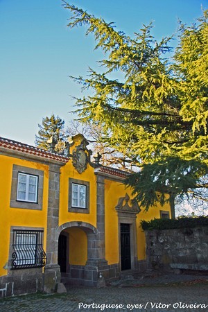 Casa da Portadela - Santo Amaro - Portugal (10126189705).jpg
