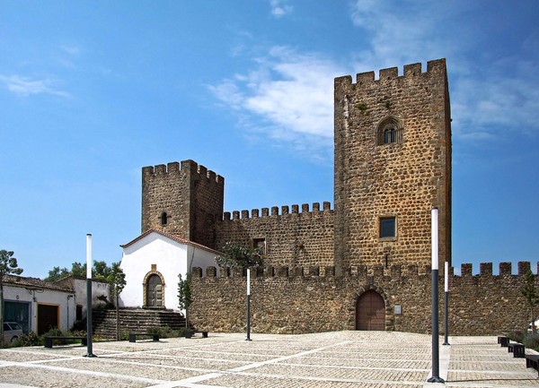 Castelo de Amieira do Tejo - Portugal (7205725220).jpg