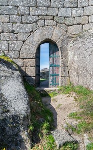 Castle of Castro Laboreiro 04.jpg