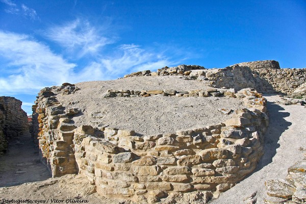 Castro do Zambujal - Portugal.jpg