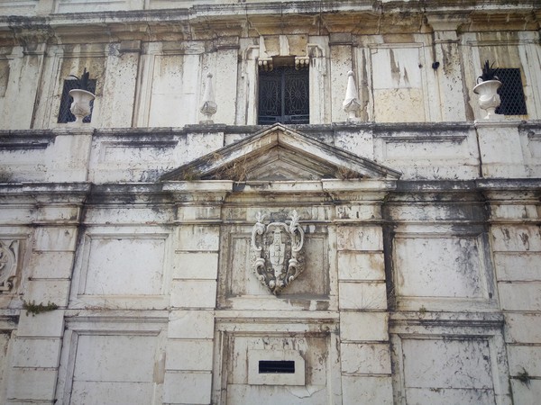 Chafariz d'El Rei (1).jpg