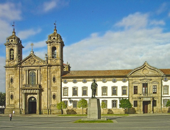 Convento do Pópulo - Braga - Portugal (4709722839).jpg