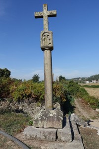 Cruzeiro do Lugar da Quinta (1).jpg