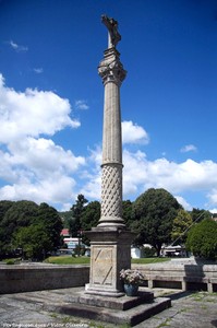 Cruzeiro do Senhor dos Milagres - Arcos de Valdevez - Portugal (33710321888).jpg