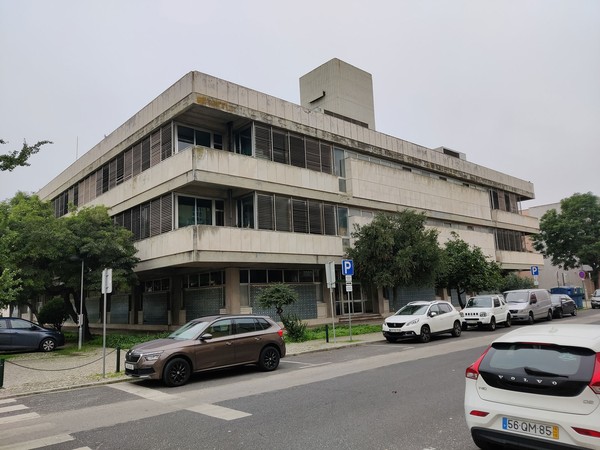 Edifício do Centro Distrital de Solidariedade e Segurança Social de Setúbal - IMG 20231118 100744.jpg