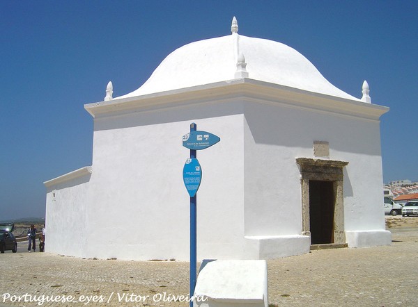 Ermida de São Sebastião - Ericeira - Portugal (5910039284).jpg