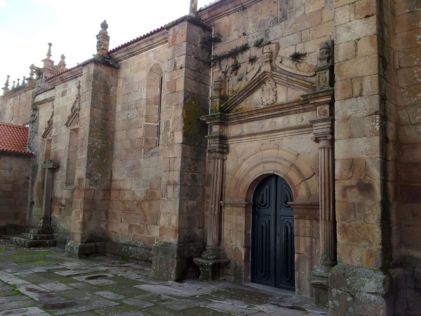 Escalhao 01 iglesia by-dpc.jpg