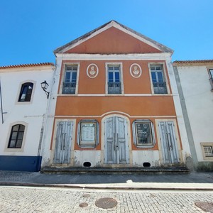 Fachada principal do Teatro Ester de Carvalho (antigo Teatro Infante D. Manuel), em Montemor-o-Velho 05.jpg