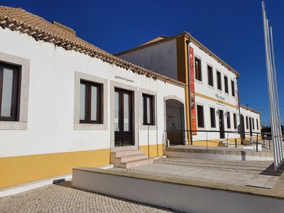 Falcoaria do Paço Real de Salvaterra de Magos 01.jpg