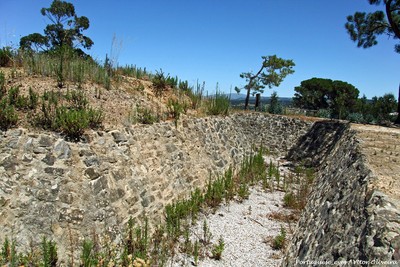 Forte do Canudo ou de Olheiros - Portugal (29080542303).jpg