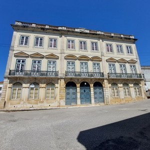 Frente do Palácio do Conselheiro Branco em Maiorca, Figueira da Foz 01.jpg