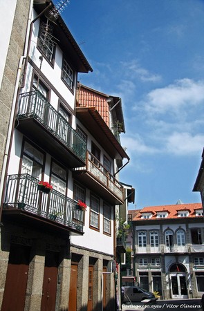 Guimarães - Portugal (27987731025).jpg