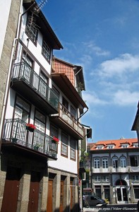 Guimarães - Portugal (27987731025).jpg