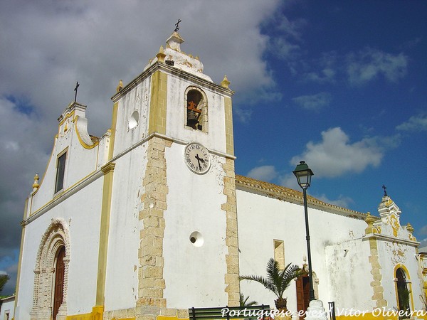 Igreja Matriz de Alvor - Portugal (12417873853).jpg