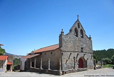 Igreja Matriz de Azinhoso - Portugal (15988627127).jpg
