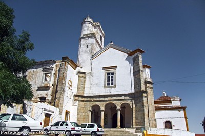 Igreja de Nossa Senhora da Luz - Arronches - Portugal (14812059438).jpg