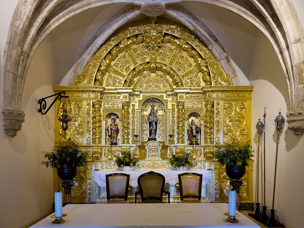 Igreja de Nossa Senhora da Luz (52859627540).jpg