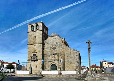 Igreja de Santa Maria - Azurara - Portugal (39065847790).jpg