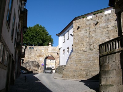 Casa senhorial nas muralhas de Viseu