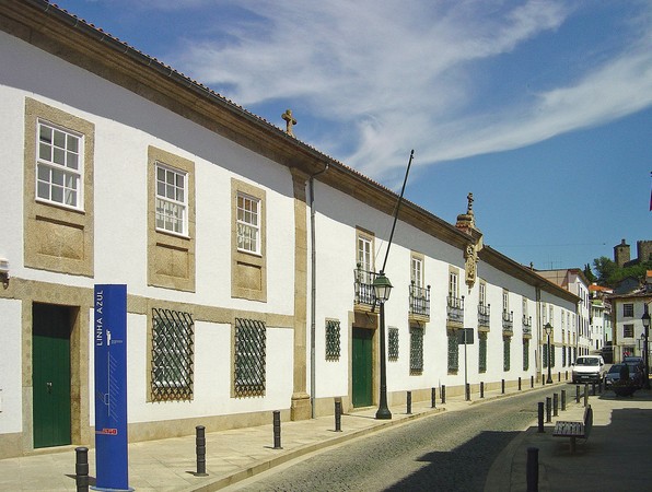Museu Abade de Baçal - Bragança - Portugal (6187106686).jpg