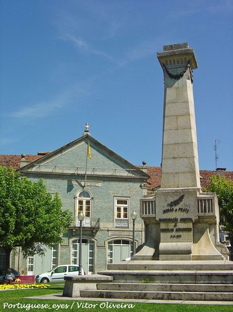 Póvoa de Lanhoso - Portugal (5711459396).jpg