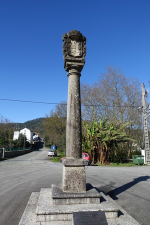 Pelourinho da Caniçada (1).jpg