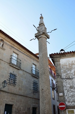 Pelourinho de Alpedrinha.jpg