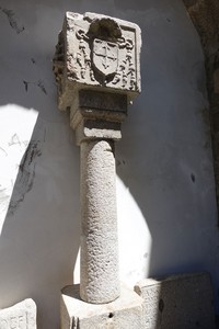 Pelourinho de Braga (Sé de Braga).jpg