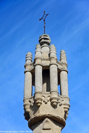 Pelourinho de Muxagata - Portugal (48524066837).jpg