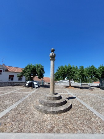 Pelourinho de Pedrógão Pequeno em 2022.jpg
